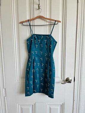 ANTHROPOLOGIE | the brynn 3D style spaghetti strap dress